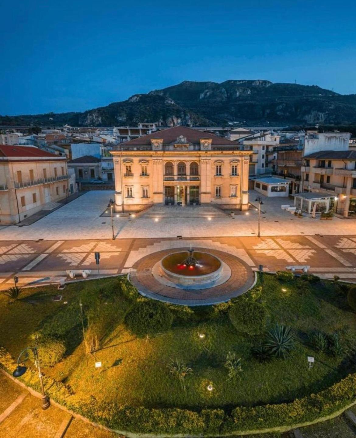 Appartamento Vista Isole Eolie Acquedolci Εξωτερικό φωτογραφία
